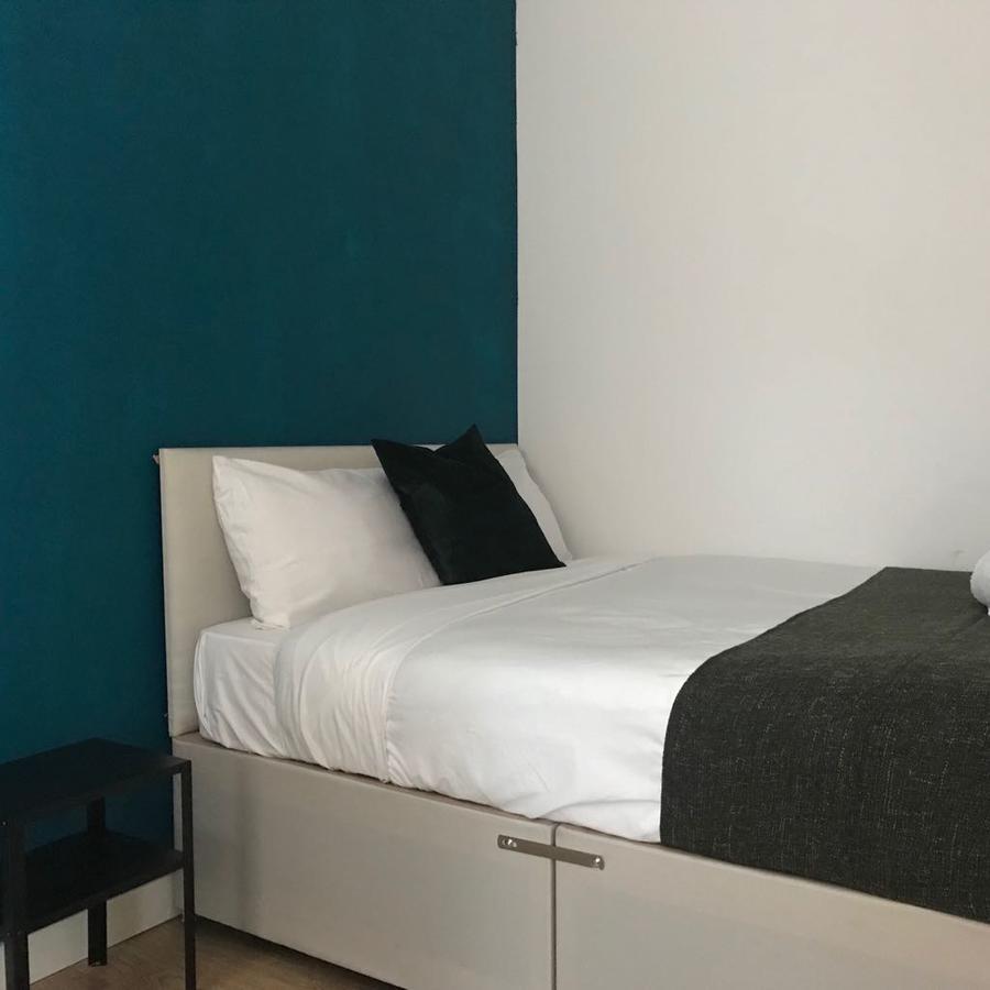 Unity House Serviced Apartments Luton  Bagian luar foto