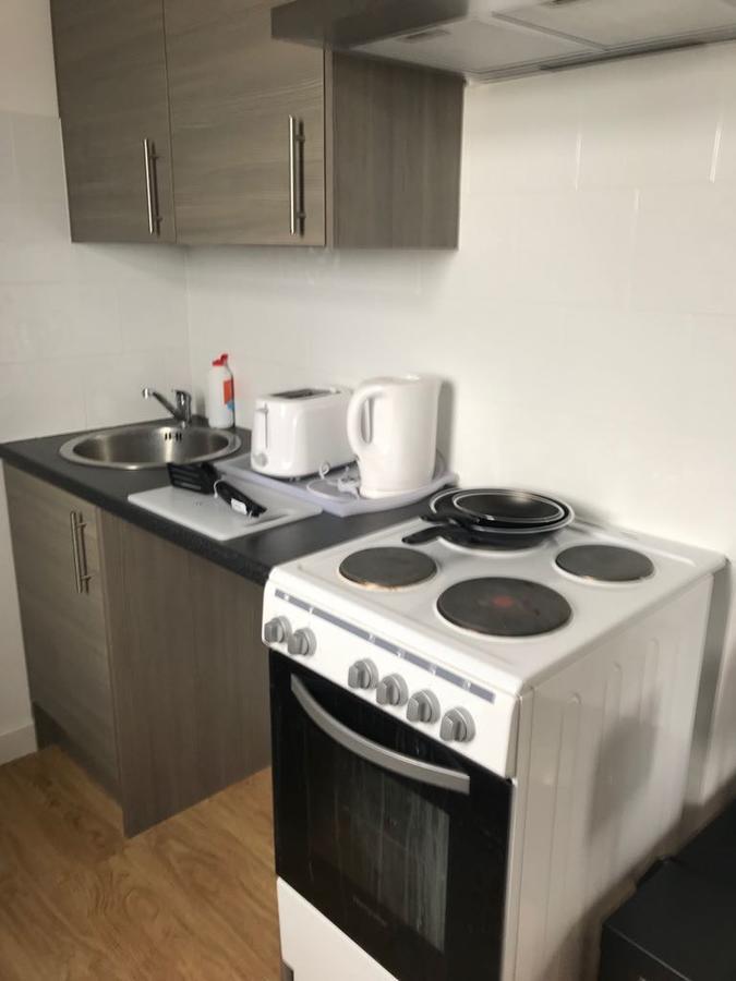 Unity House Serviced Apartments Luton  Bagian luar foto